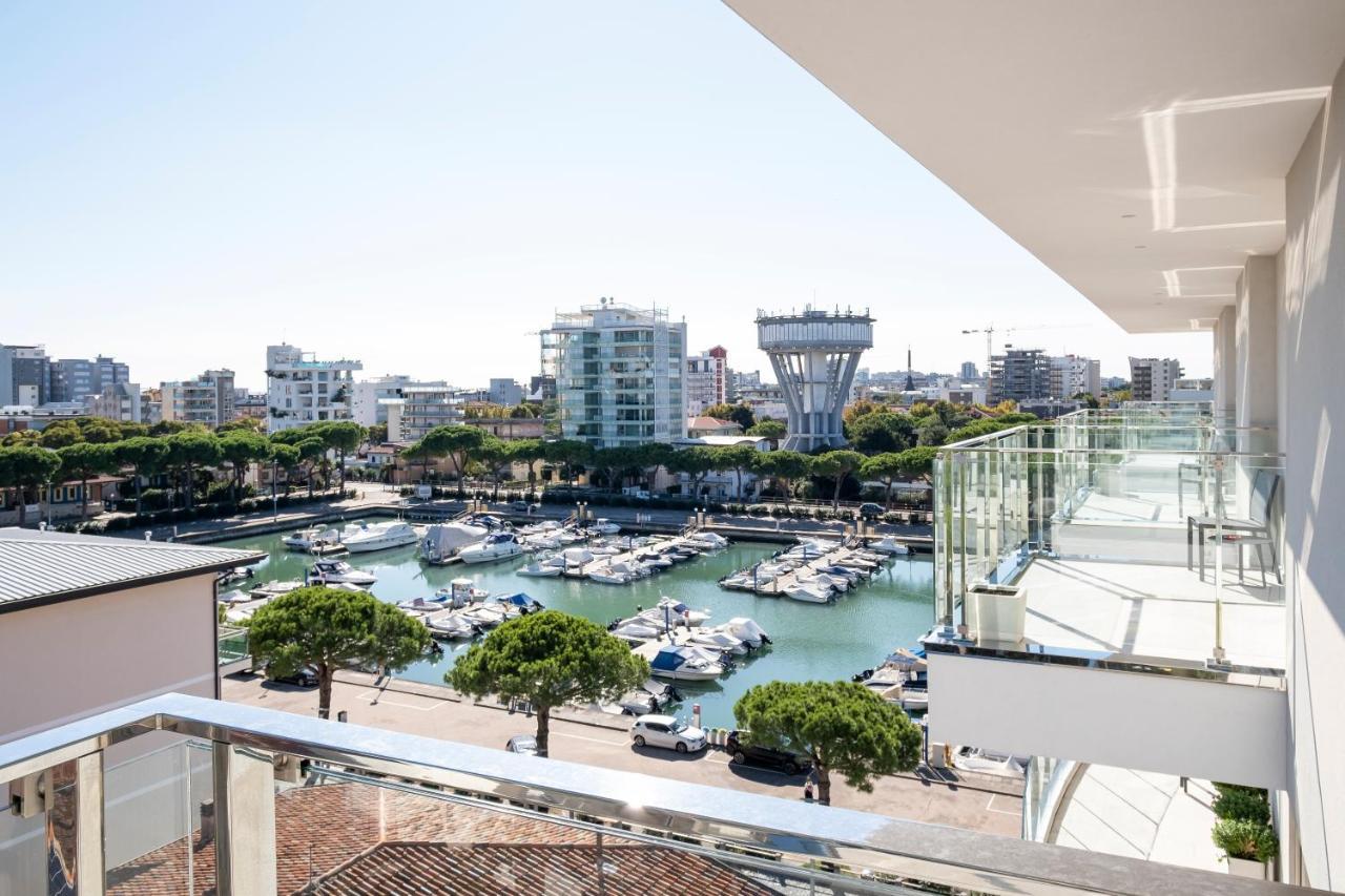 Hotel Mare Lignano Sabbiadoro Exterior photo