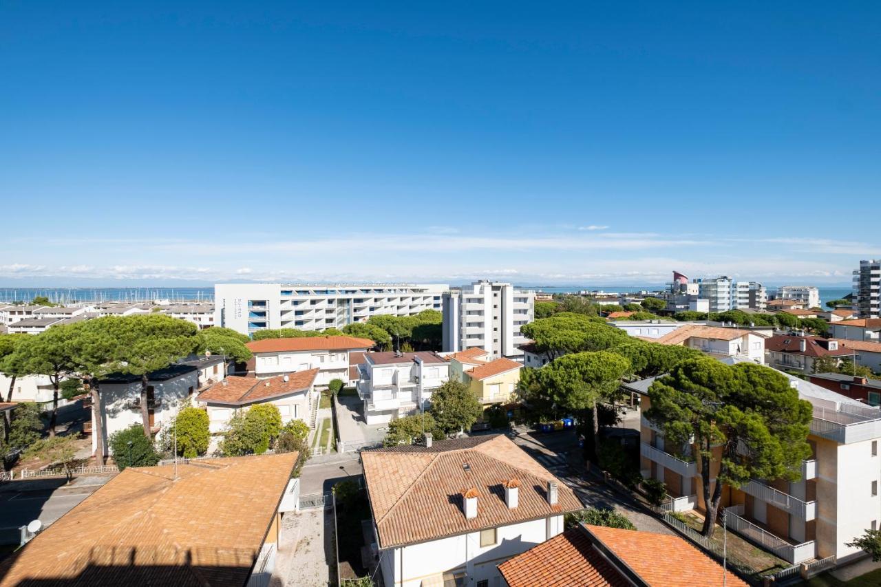 Hotel Mare Lignano Sabbiadoro Exterior photo